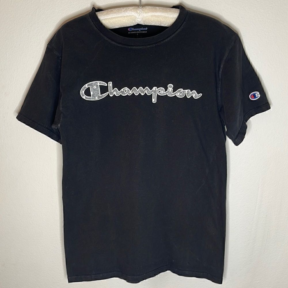 Champion short sleeve T-shirt.  Size men’s small.